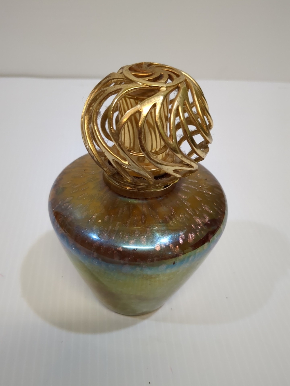 0803 Decorative Iridescent Glass Lamp